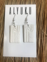 Load image into Gallery viewer, Tino Flag earrings
